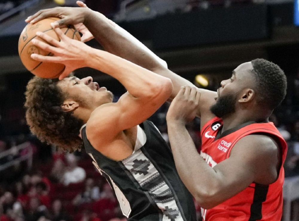 皇家社会内部会议纪要流出——今晨队长鼓劲，CBA季后赛使命明确，阵容厚度经受考验的简单介绍